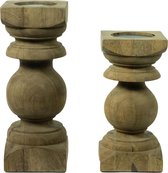 Set van twee rustieke houten kandelaars hoogte 30 en 40 cm