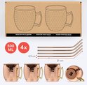 Set van 4 koperen Moscow Mule bekers met rietjes. Afmetingen: 500 ml, rietjes 21 cm lang.