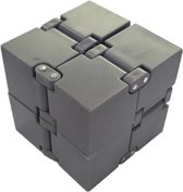 Infinity cube ™ Grey – Fidget cube – Fidget toy – Fidget toys – Fidgets - speelgoed jongens – speelgoed meisjes – Anti stress – Pop it – Fidget pad – stressbal – Friemel kubus – Tiktok – Fidg