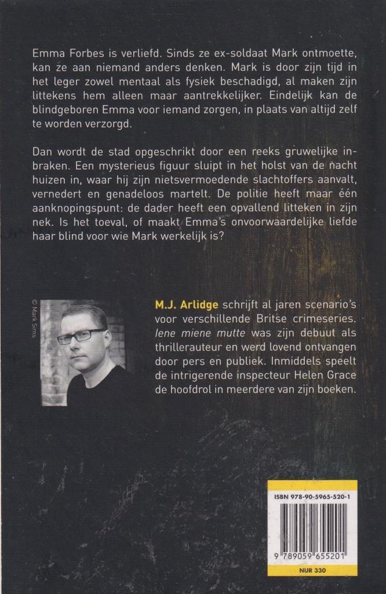 Wat jij niet ziet M.J. Arlidge, M.J. Arlidge 9789059655201 Boeken