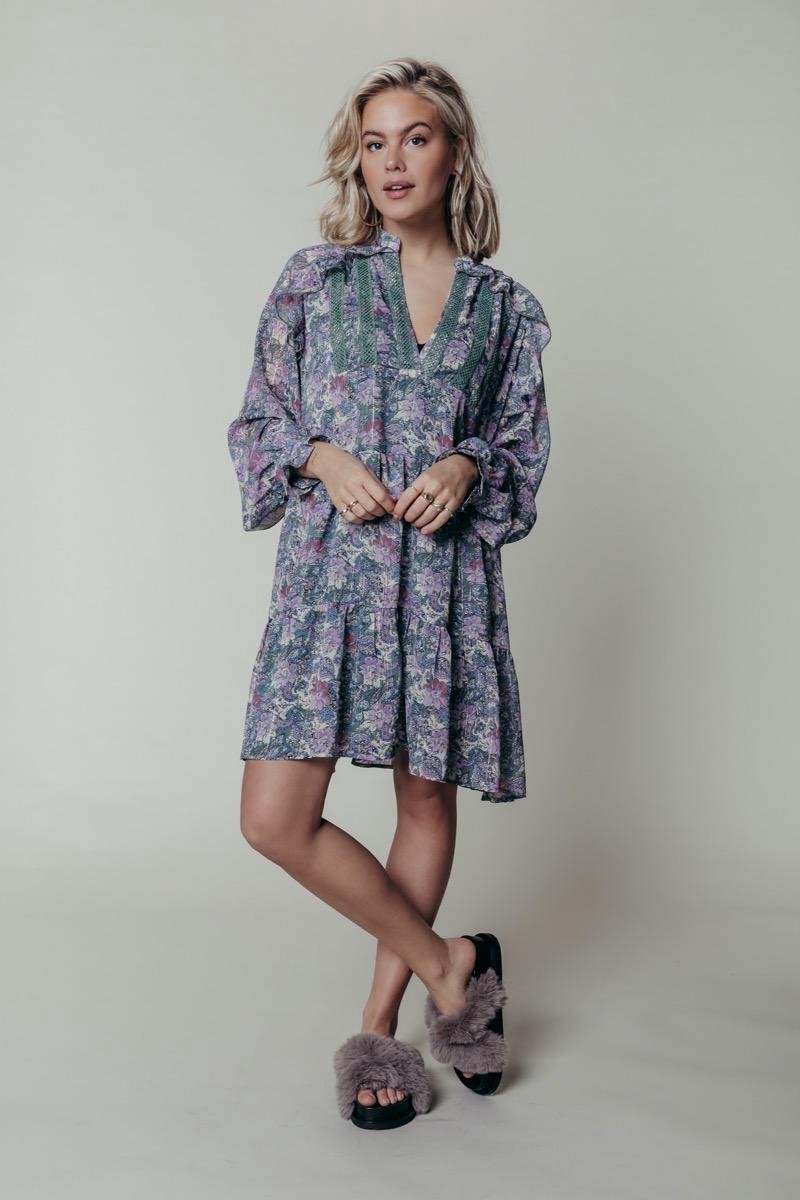 Colourful Rebel Avery Flower Mini Gipsy Dames Jurk - Maat S