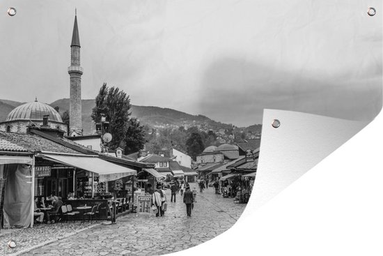 Muurdecoratie Oude Bosnische marktplaats van Sarajevo - zwart wit - 180x120 cm - Tuinposter - Tuindoek - Buitenposter