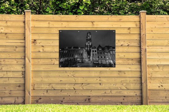 Tuinposter 120x80 cm - Tuindecoratie Verlichte Domtoren van Utrecht - zwart wit - Poster voor in de tuin - Buiten decoratie - Schutting tuinschilderij - Tuindoek muurdecoratie - Wanddecoratie balkondoek