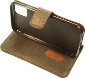 Made-NL Handgemaakte iPhone 12 Pro Max book case relief strepen zwart met subtiele glitters motive leer hoesje