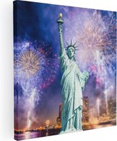 Artaza Canvas Schilderij Vrijheidsbeeld In New York Met Vuurwerk - 80x80 - Groot - Foto Op Canvas - Canvas Print