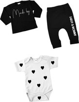 Rompertje baby - Babykleding met tekst - Babyshower - Kraam cadeau babypakje - Made daddy mommy - Maat 74