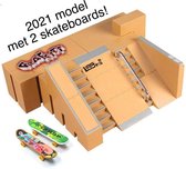 vinger skateboard park  | 2021 model | inclusief 2 skateboards |fingerboard | - Bruin