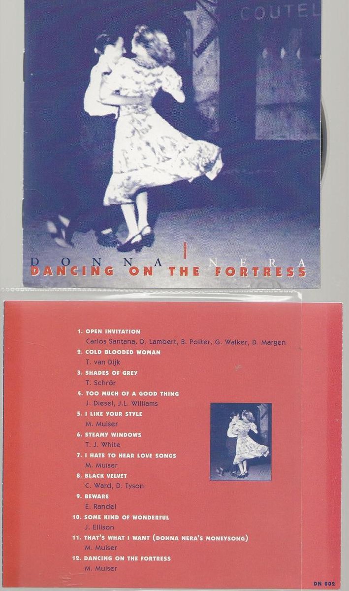 Donna Nera Dancing On The Fortress