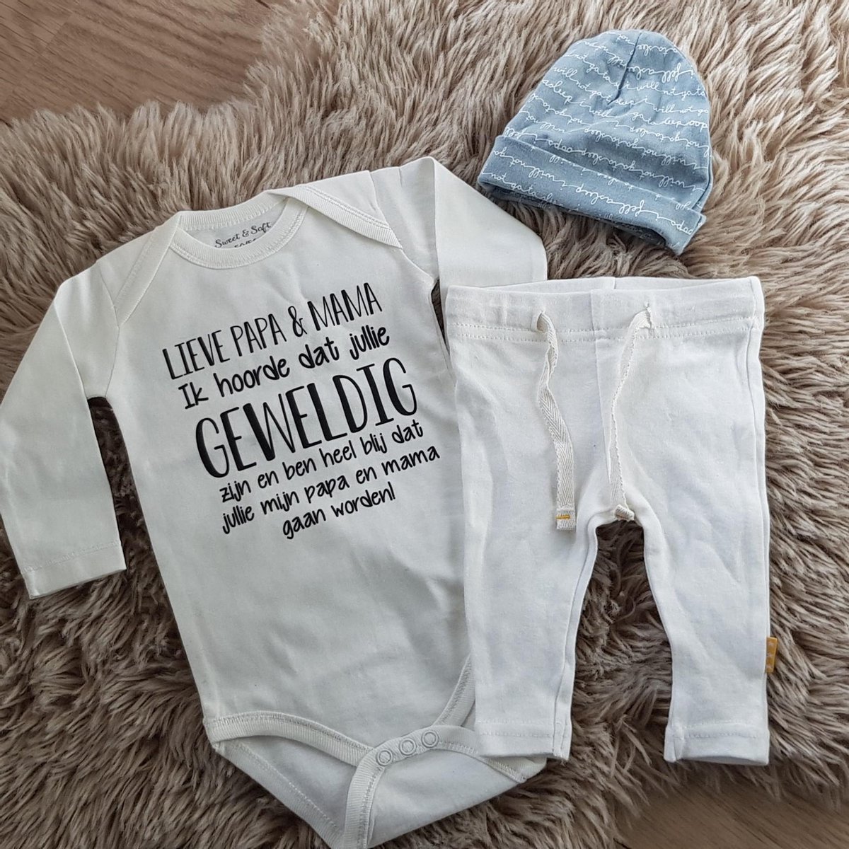 Rompertje baby met tekst opdruk cadeau jongen meisje zwangerschap bekendmaking bekendmaken aankondiging zwangerschapsaankondiging - geboorte jullie worden vertellen kraamcadeau babyshower verwachting