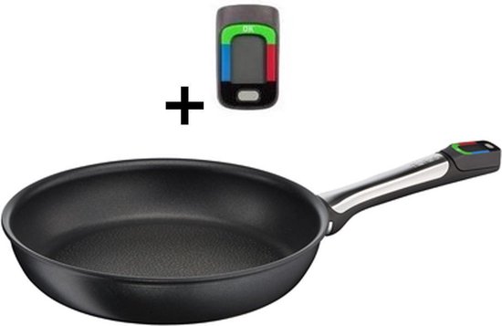 Een zwarte Tefal koekenpan met een afneembare digitale module met gekleurde indicatoren, met een plus-teken.
