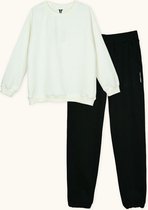Loungewear Set / Broek & Sweatshirt / M