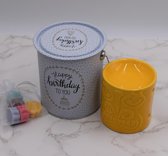 Waxmelts - Waxbrander - Geel - Happy Birthday - Giftset - Kaarsmelts - Geurmelts - Diverse Geuren - Handgemaakt - Cadeauset