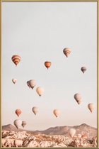 JUNIQE - Poster met kunststof lijst Heteluchtballonnen -60x90 /Bruin &