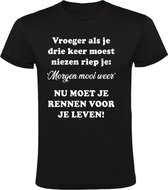 Drie keer niezen in coronatijd heren t-shirt | verkoudheid | mooi weer | corona virus |Zwart