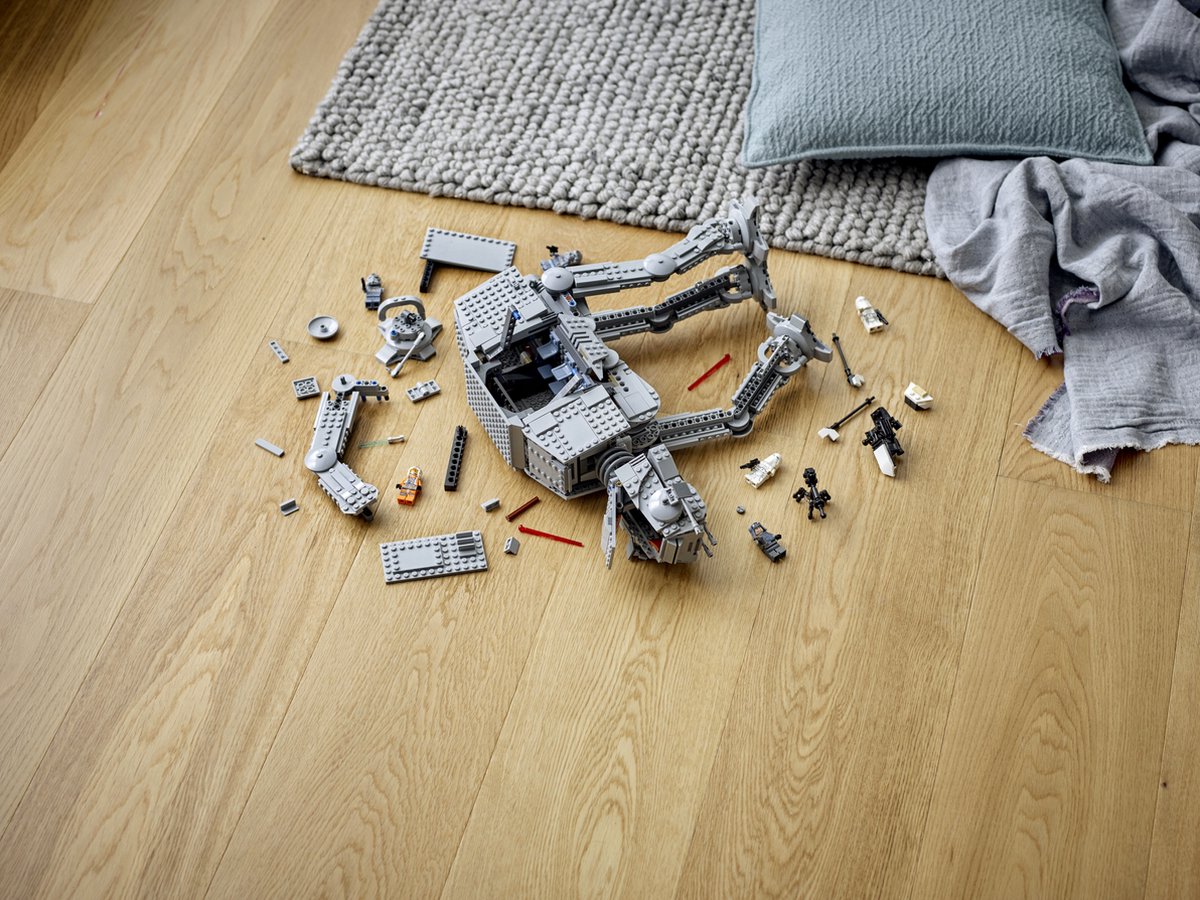 LEGO® Star Wars™ AT-AT™ 75288 bouwset, leuke speelset voor kinderen die spannende missies uit het Star Wars universum en scènes uit de klassieke Star Wars trilogie willen naspelen (1267 onderdelen) — afbeelding 25