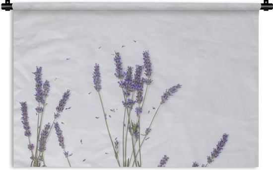 Tapisserie De lavande - Petites fleurs de lavande violette sur un ciel gris Tapisserie coton 90x60 cm - Tapisserie avec photo
