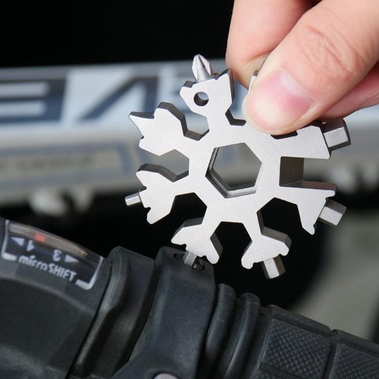 Foto: 18 in 1 multitool