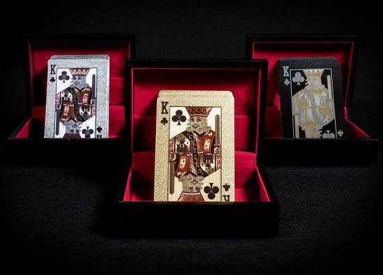 Afbeelding van het spel Tychi - 3 of a kind speelkaarten - goud zilver zwart - kaartspel - speelkaarten volwassenen - pokerkaarten - kaarten - waterdicht – houder
