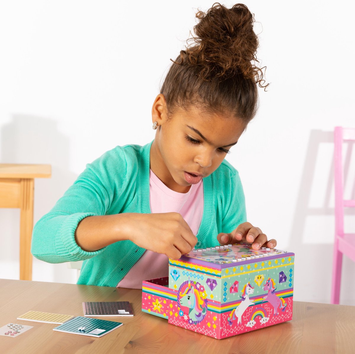 Totum Unicorn sieradendoosje glitter kids beauty doosje versieren 15 x 10 x 10 cm mozaïek glitter- knutselen cadeautip