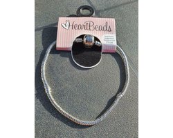Heartbeads bedelarmband metaal 21cm zonder bedels. Geschikt voor verschillende merken bedels.