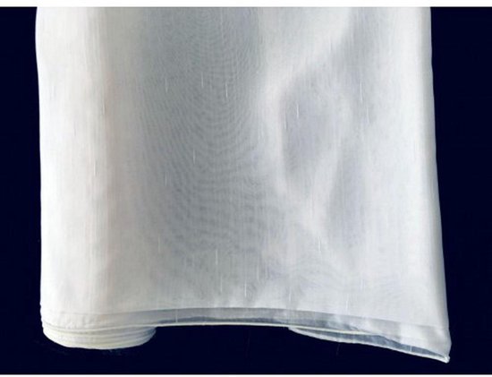 Motel Eekhoorn galerij Vitrage stof wit met streepjes om zelf gordijnen te maken. | bol.com