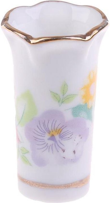 Vaas platte fles met witte klei – Ilse Keramiek