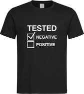 Zwart T shirt “ Tested Negative” tekst maat S