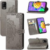 Voor LG K52 Mandala Bloem Reliëf Horizontale Flip Leren Case met Houder & Drie Kaartsleuven & Portemonnee & Lanyard (Grijs)