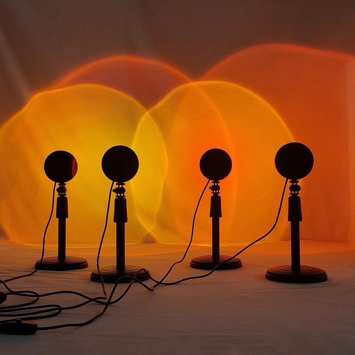Sunset lamp - Sunset projection lamp - Sfeerverlichting binnen - Zonsondergang lamp - Hoogte verstelbaar - Sunset projector - SUN – foto 4