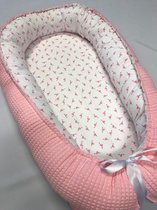 Flamboyante Flamingo Babynestje: Knusse Cocoon voor Je Kleintje - Comfortabele Slaapplaats voor Baby's - Veilig & Stijlvol Ontwerp - Perfecte Toevoeging aan Elke Babykamer - Ideaal Geschenk!