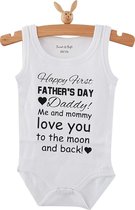 Baby Rompertje tekst papa eerste Vaderdag cadeau | Happy first father’s Day daddy me and mommy love you to the moon and back | mouwloos | wit zwart | maat 50-56