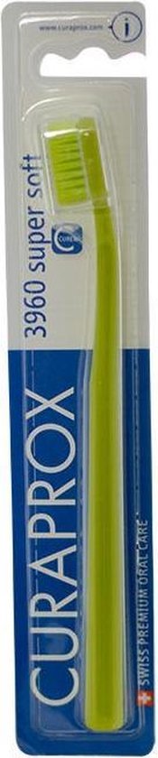 CURAPROX CS 3960 Super Soft tandenborstel in felgroene verpakking met groene tandenborstel.