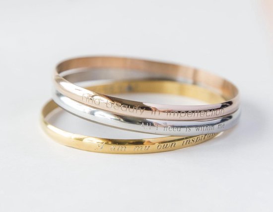Echt Toevallig Overredend B'LASHY® gepersonaliseerde bangle armband set met tekst - Goud, zilver en  rosé - Staal | bol.com