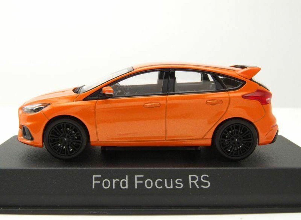 lus opleggen overeenkomst Ford Focus RS 2016 Oranje Metallic 1-43 Norev | bol.com