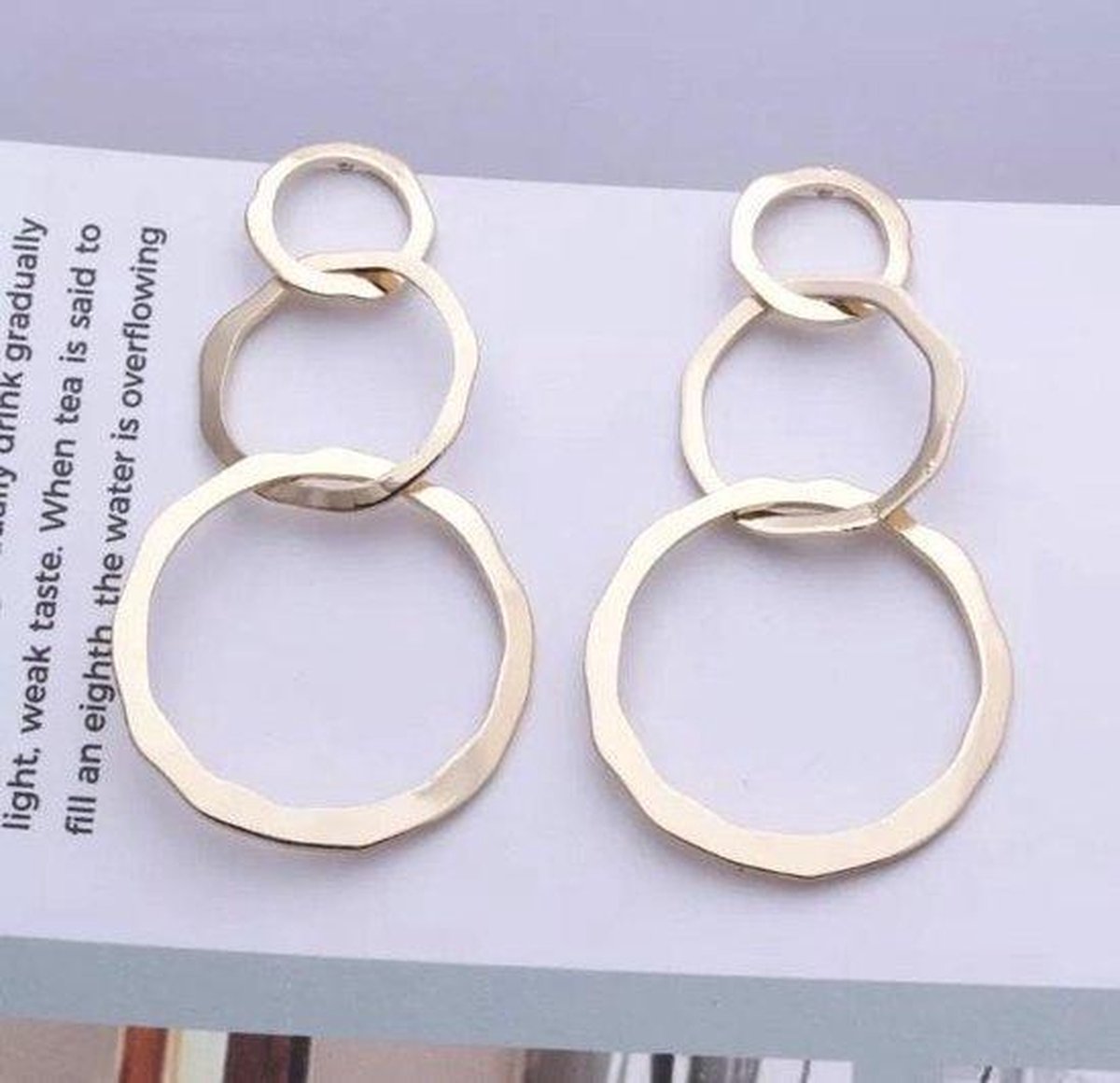Jomide Oorhangers Rond Vintage - Goudkleurig - Dames