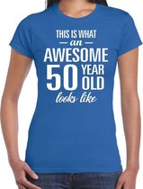 Awesome 50 year Sarah cadeau t-shirt blauw dames S