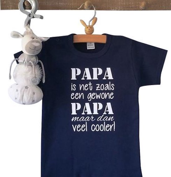 Shirtje baby tekst blauw jongen papa eerste vaderdag cadeau | papa is net  zoals een... | bol.com