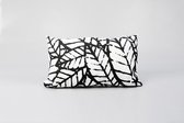 KMCT collection | Outdoor sierkussen 'LEAFS' 60x40 cm