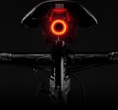 Slim fiets achterlicht, automatische rem sensor, IPx6 Waterdicht LED, via USB-C Opladen, met zadelbevestiging, slimme fietsverlichting