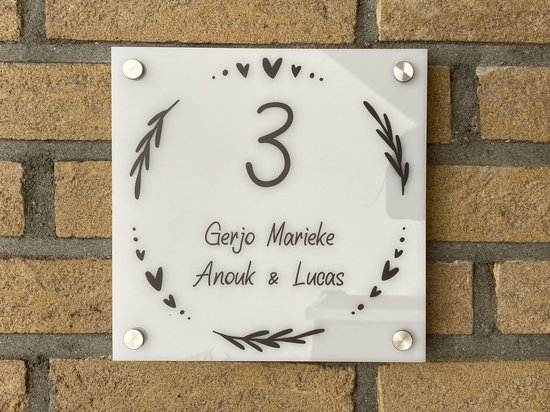 Couronne de porte avant avec plaque signalétique opale coeurs