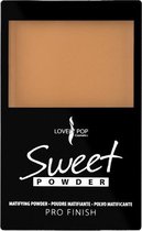Lovely Pop Cosmetics - Sweet Powder / Matterende Poeder - Pro Finish - donkere tint / warm caramel - lichte huid - nummer 04 - doosje met spiegel en applicator