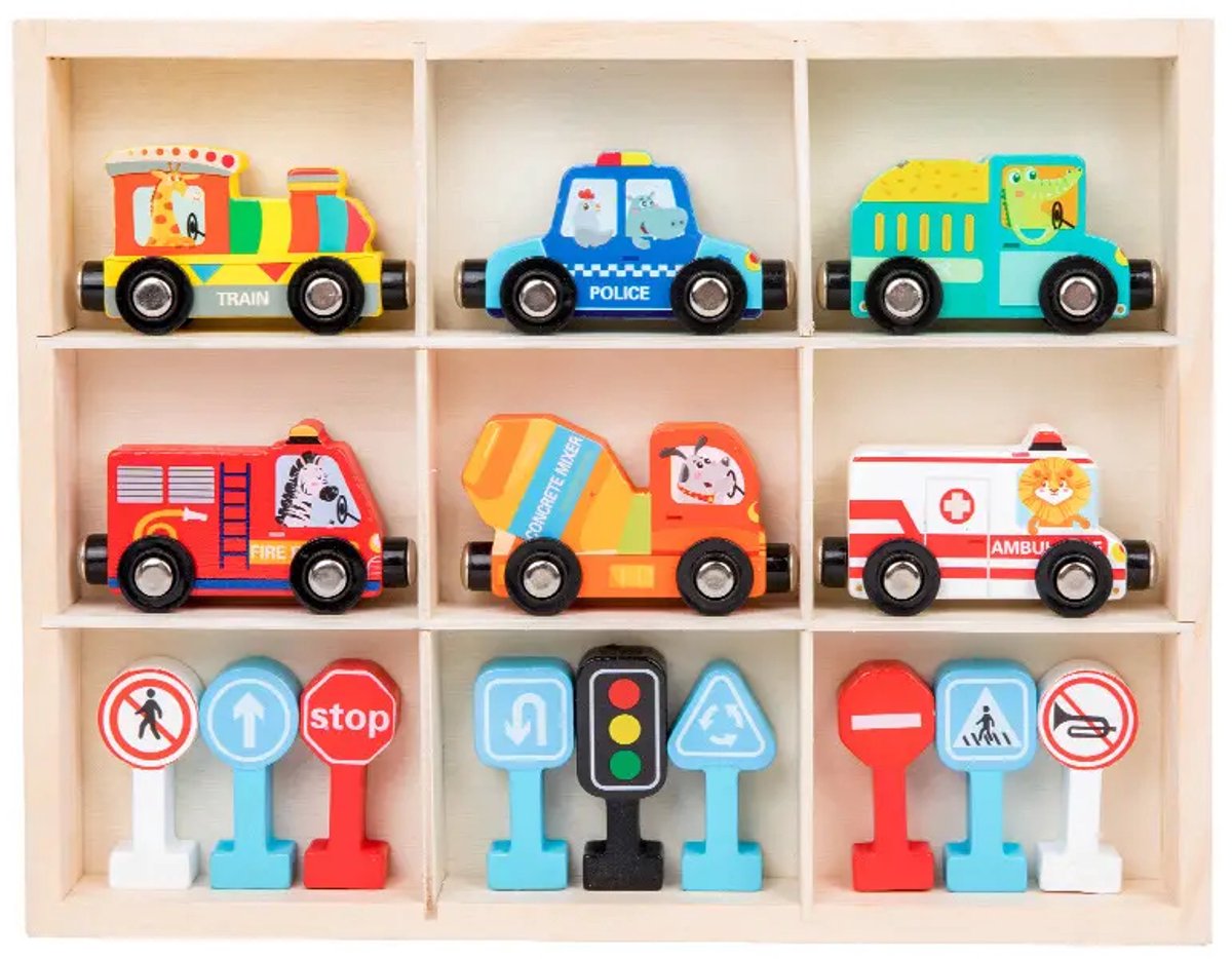 Houten speelgoed auto's met magneet - 15-delig - Vanaf 2 jaar - Educatief montessori speelgoed - duurzaam speelgoed 2 jaar - Jongens speelgoed