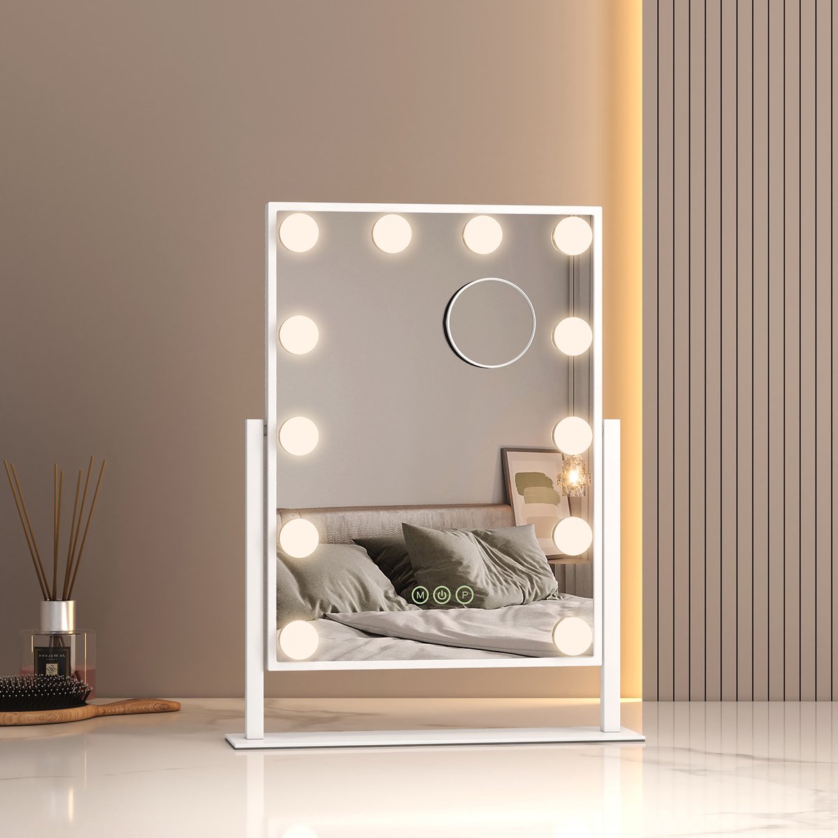 EMKE Make Up Spiegel met Verlichting - 360° Draaibaar - 3 Lichtstanden - Touch & Dimbaar - 7x Vergroting - Verticaal - Wit - 47.5x36.5cm