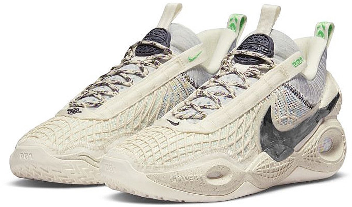 Nike Cosmic Unity – Natural/Total Glow/Natural Cosmic Unity Lifestyle Unisex Sneakers Doos zonder deksel Multicolor