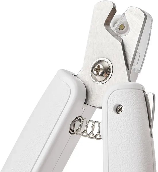Close-up van het metalen snijgedeelte van een witte PETKIT nagelknipper met LED-lichtje.
