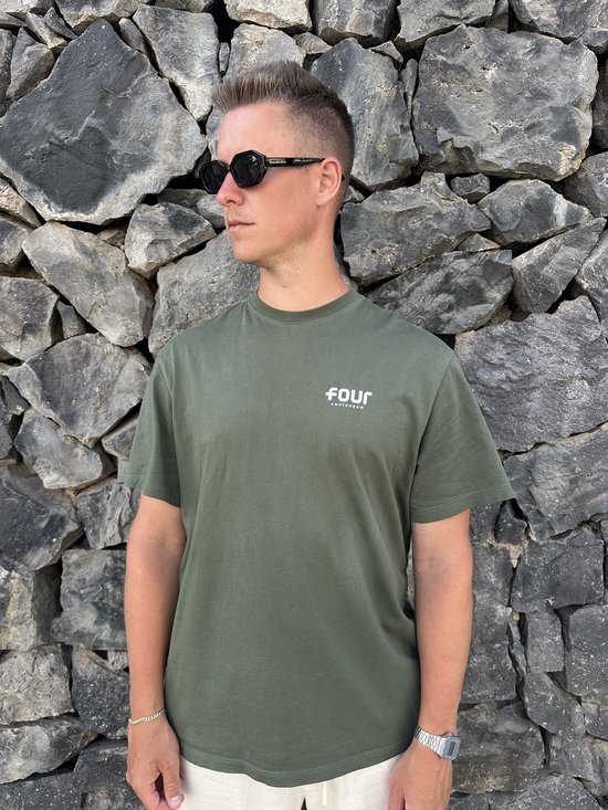 The Brand Remarkable - Zonnebril Unisex - Zonnebril Dames - Zonnebril Heren - Vierkante Zonnebril - All Black - UV400 - Luxe, Duurzame & Trendy Zonnebril - Designer Zonnebril - Mode Zonnebril 2025 - Inclusief Beschermhoes - Polariserend Look van The Brand Remarkable — afbeelding 5