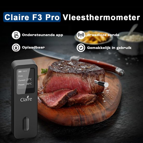 Claire F3 Pro vleesthermometer met sonde in een mals gesneden steak op een houten plank.