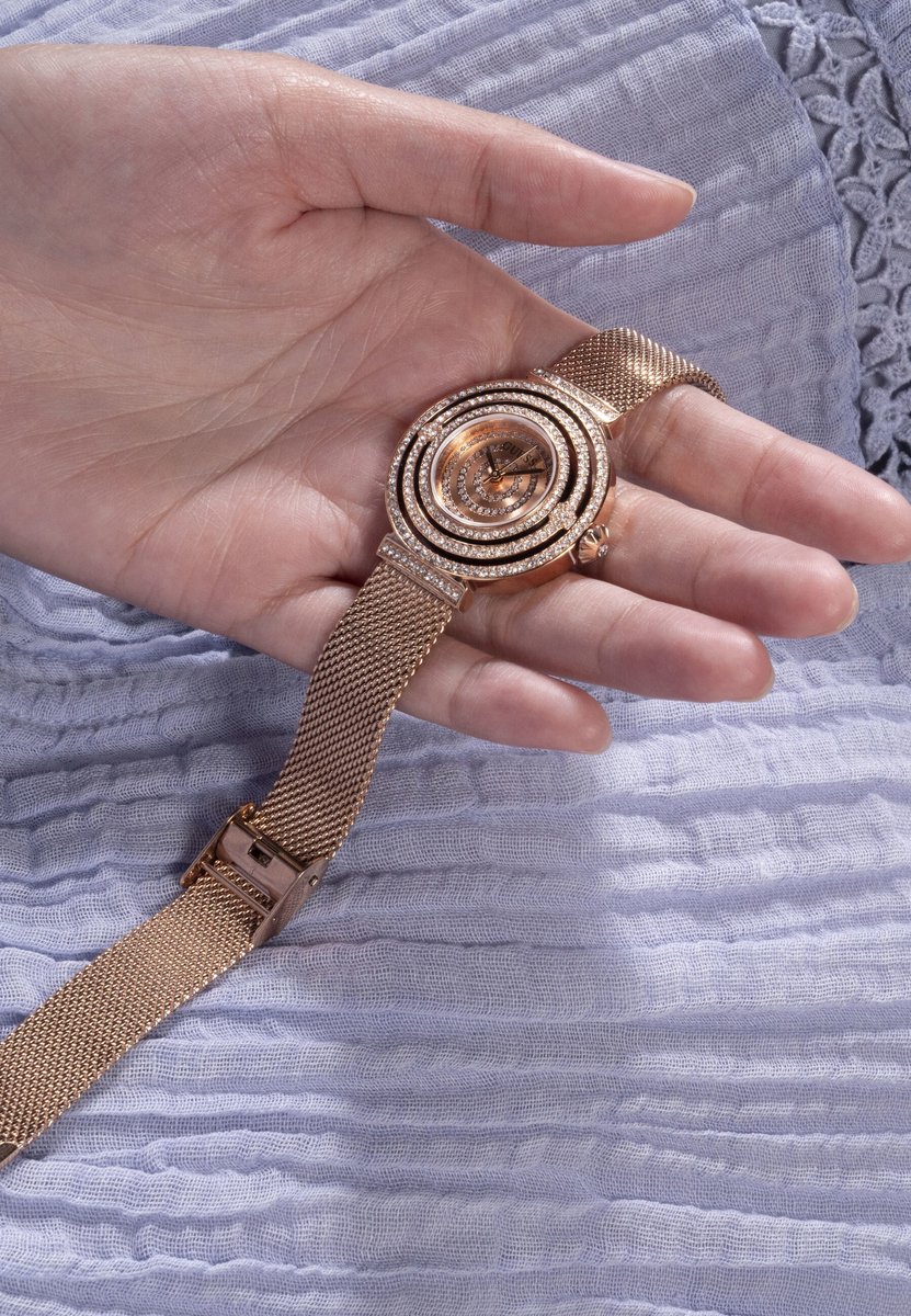 Guess Droom Quartz Analoog Horloge Rosé Goud Kast 100%: Roestvrij Staal | Armband 100%: Mesh 32 mm GW0550L3