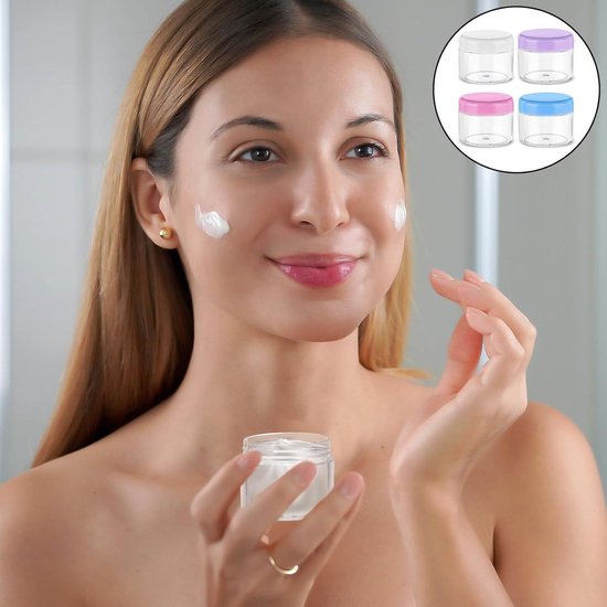 Medicatie In Verzegelde Injectieflacons En Een Wegwerpbare Plastic Spuit 184868744