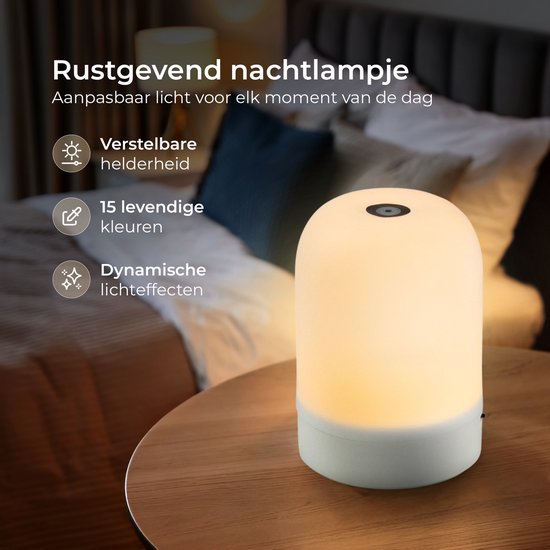 Oplaadbaar Nachtlampje voor Kinderen - 15 kleuren - Met Afstandsbediening - Volwassenen en Baby - Dimbaar en Draadloos - USB - Soft & Silky - Bedlampje - Kinderlamp - Nachtlamp kind van Soft & Silky — afbeelding 2